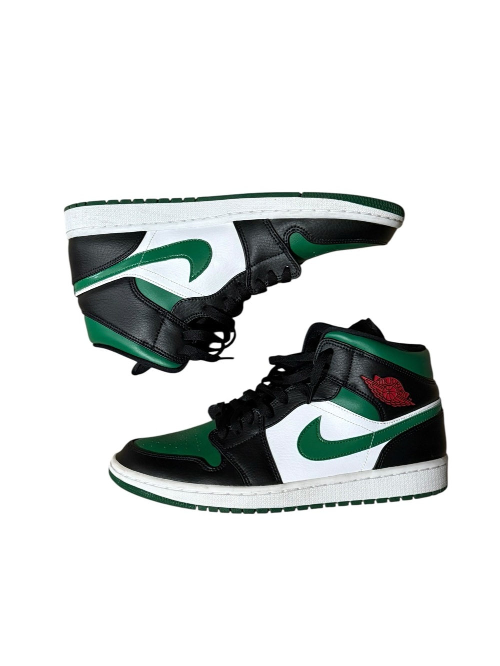 Jordan retro 1 mids